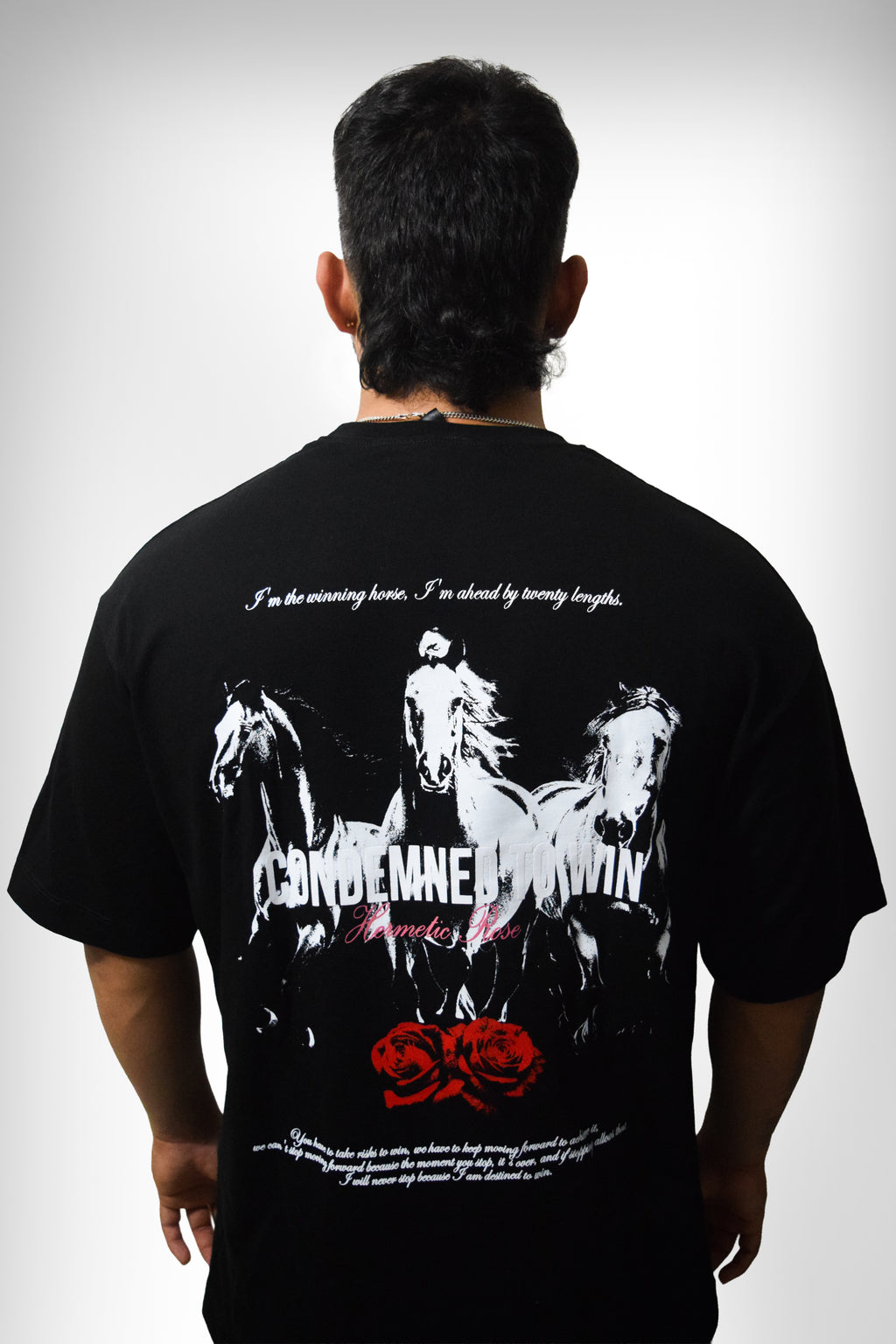 CAMISETA OVERSIZE CONDEMNED TO WIN WHITE AND BLACK